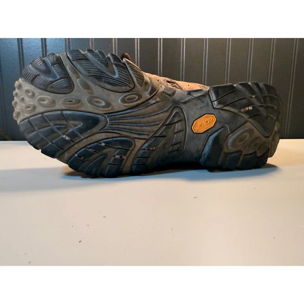 Merrell Moab Mid Hiking Boots Mens 9 Earth Brown Suede Mesh Vibram J06047